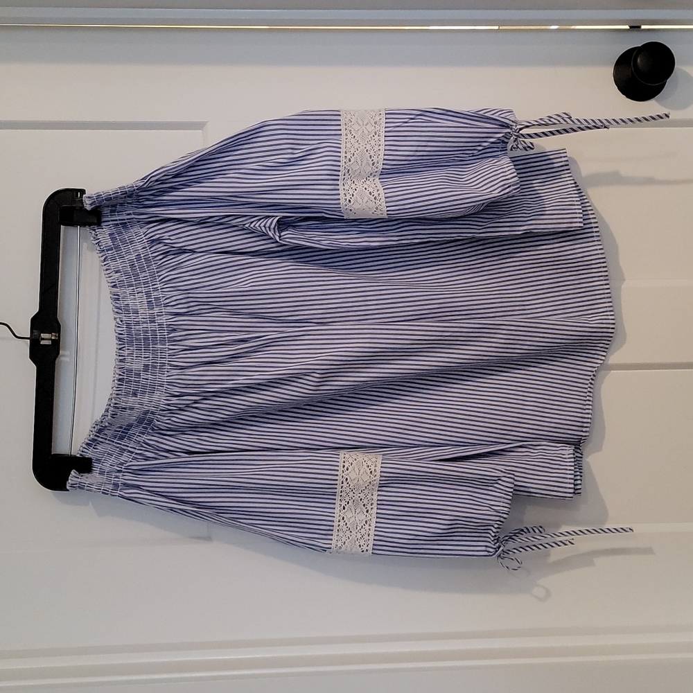NWOT Who What Wear Off the Shoulder Top